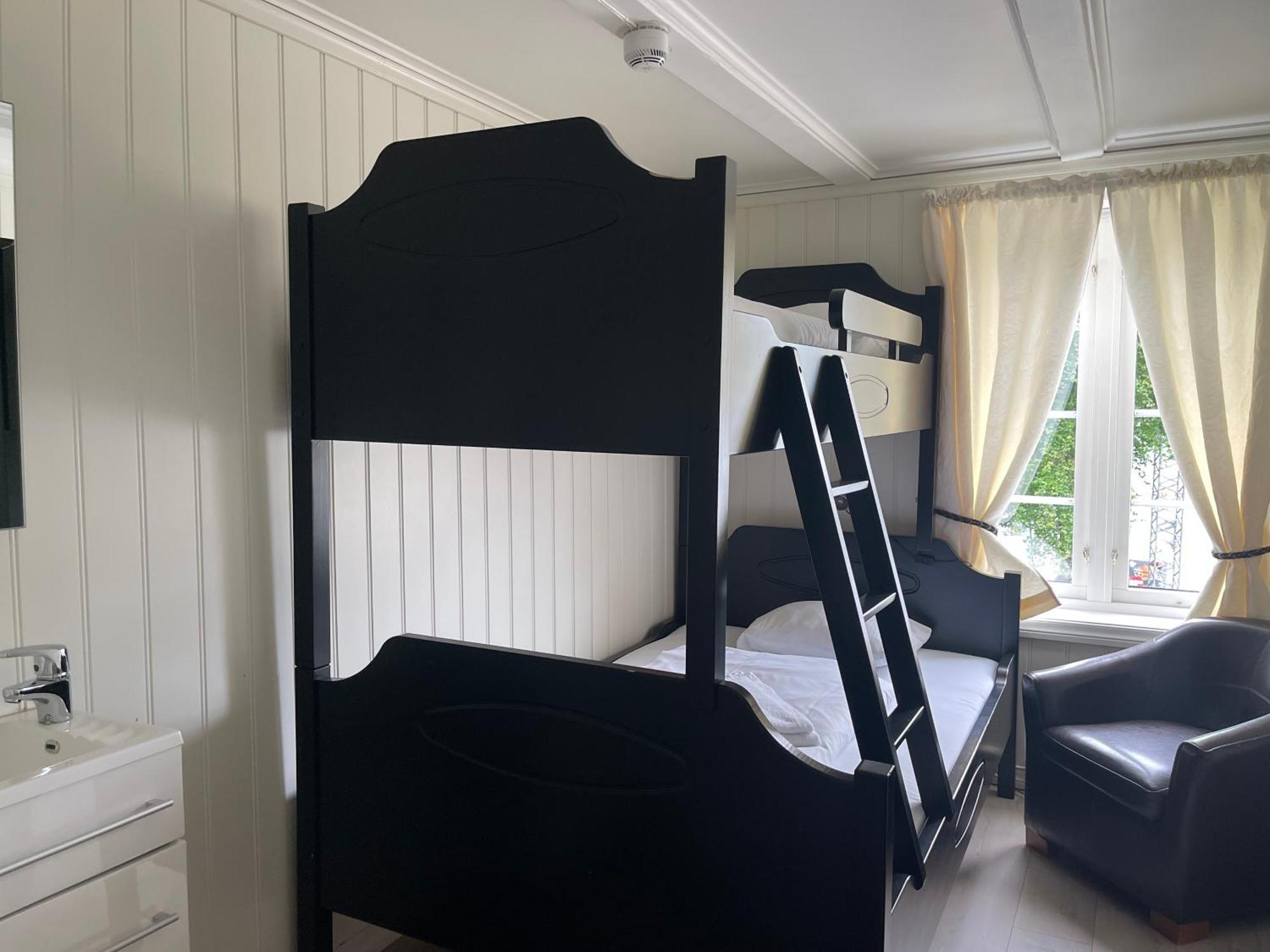 Jondal Hotel Εξωτερικό φωτογραφία